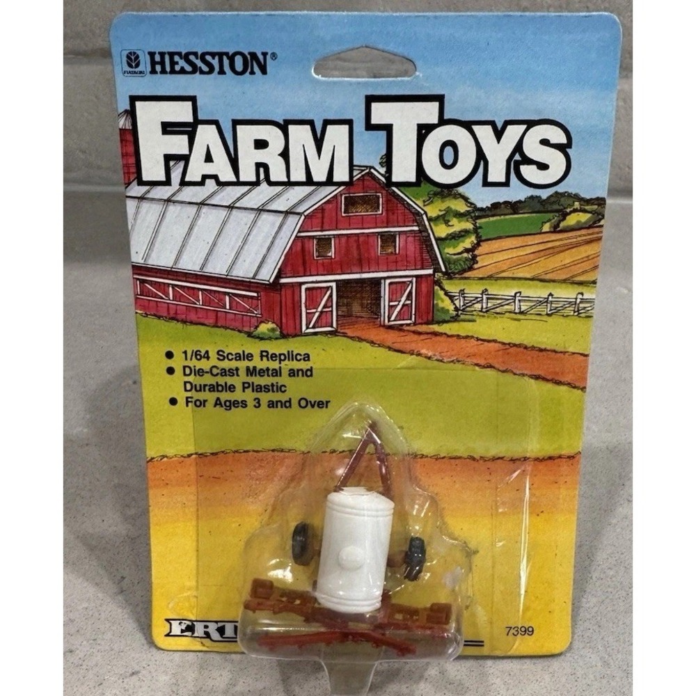 ERTL Farm Toys Hesston Liquid Fertilizer Sprayer, 1/64, NIB